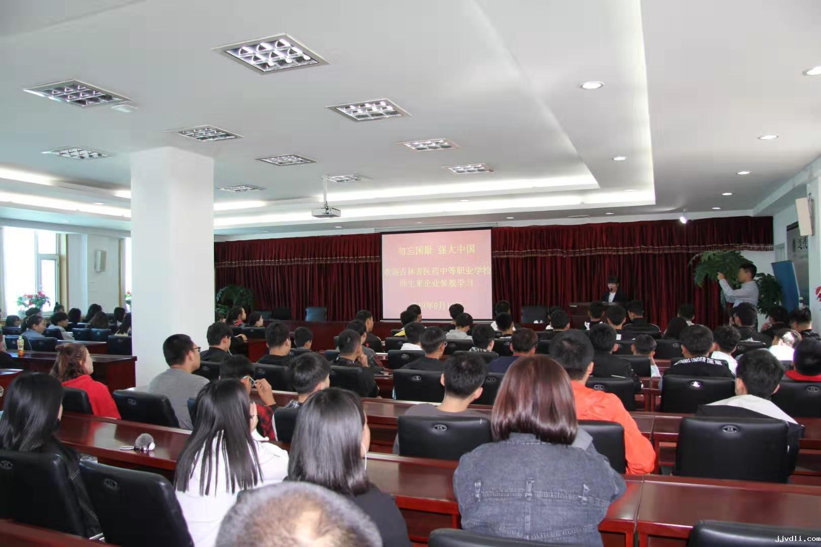 5d831c6d13144.jpg 微信图片_20190919123848.jpg